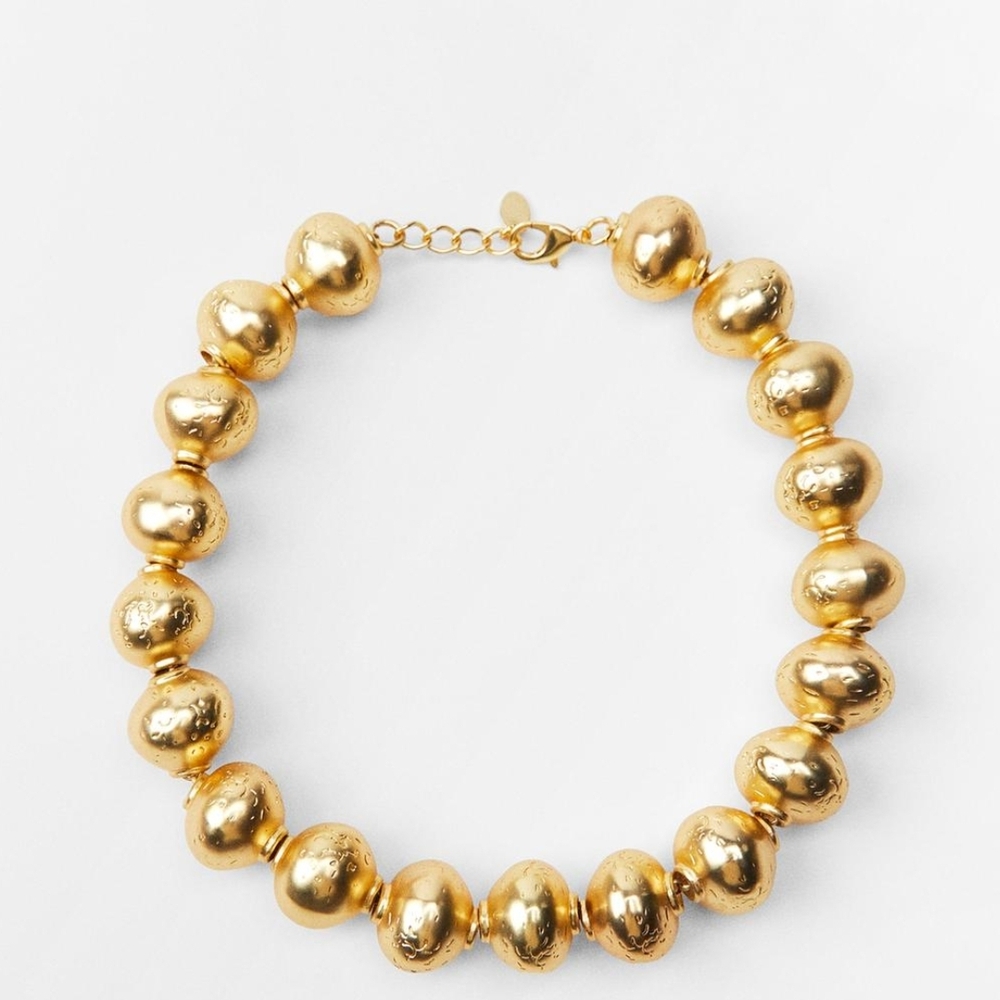 Elegant Gold Beaded Necklace